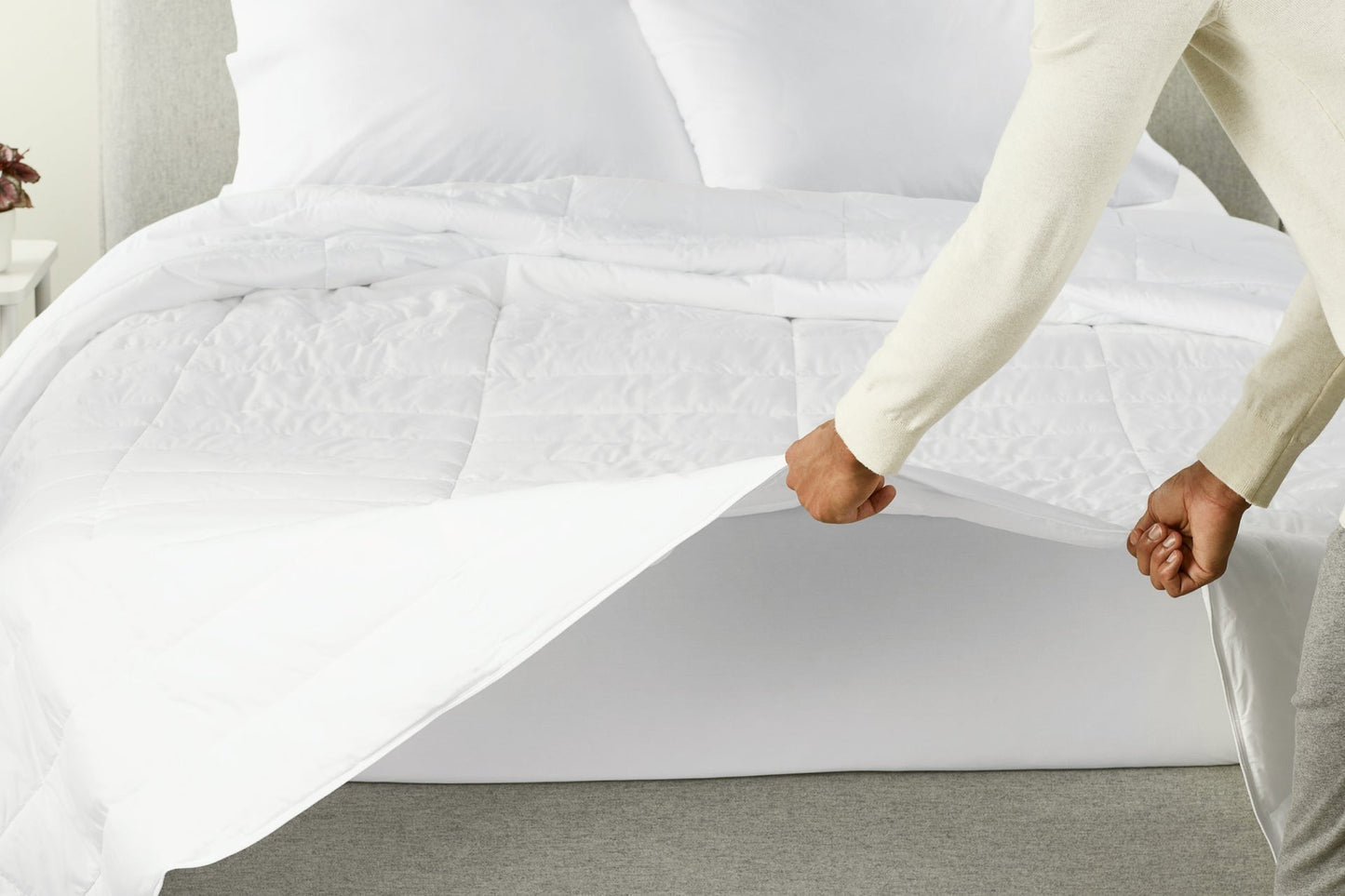 Lightweight Down Alt Duvet